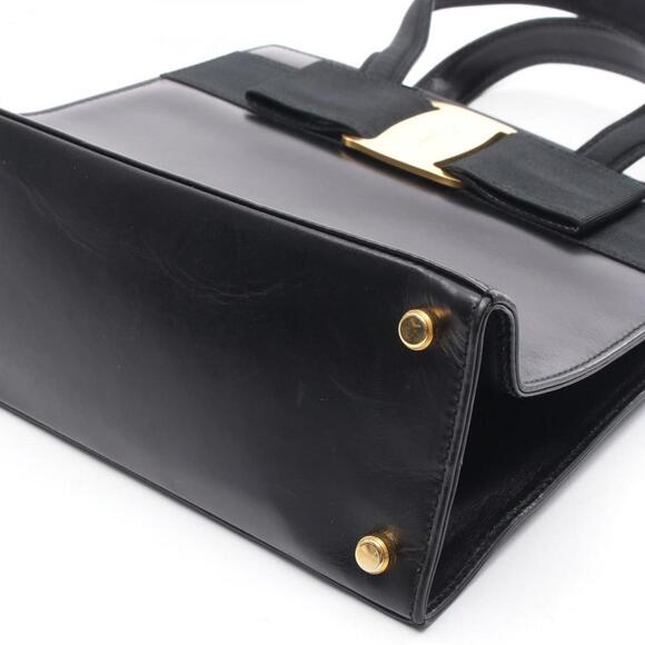SALVATORE FERRAGAMO Black Leather Bag - Picture 8 of 11
